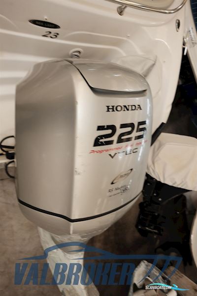 Ranieri Cantiere Sea Lady 23 Motorbåd 2008, med Honda BF225A6 XU motor, Italien