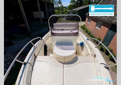 Rascala Futurama 550 Motorbåd 2001, med Evinrude motor, Holland