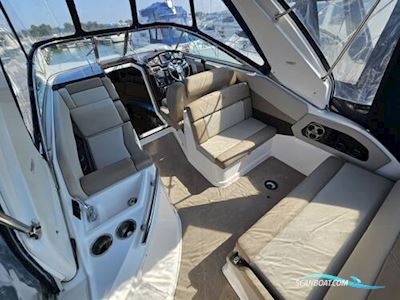 Regal 28 Express Motorbåd 2014, med Mercruiser 350 Mag motor, England