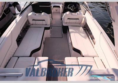 Regal Marine LS6 Bowrider Motorbåd 2022, med Volvo Penta V8 Evc2 DP Cat motor, Italien