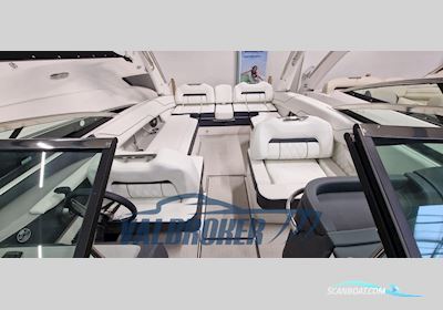 Regal Marine LS6 Bowrider Motorbåd 2022, med Volvo Penta V8 Evc2 DP Cat motor, Italien