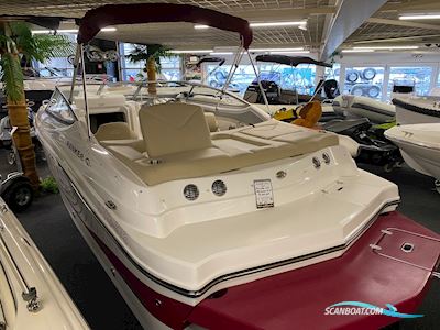Rinker 220 Captiva Mtx Cuddy Motorbåd 2015, med Mercruiser motor, Holland