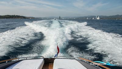 Riva 44 Motorbåd 2014, Holland