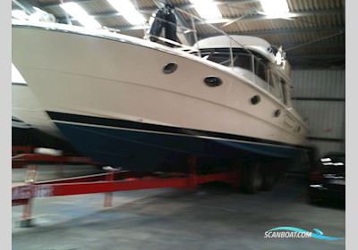 Riva 50 Superamerica Motorbåd 1984, med Cummins VT 903 M motor, Tyskland