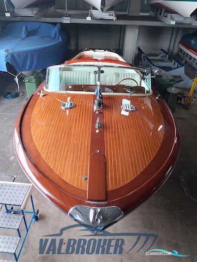 Riva Aquarama Super Motorbåd 1968, med Riva motor, Italien