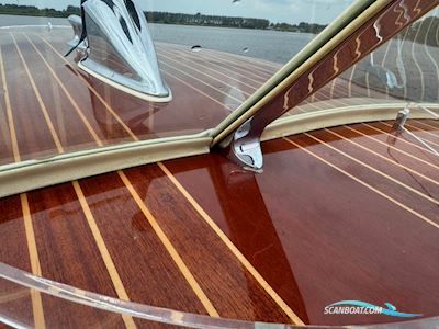 Riva Ariston Motorbåd 1960, med Chris Craft  motor, Holland