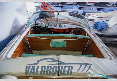 Riva Ariston Motorbåd 1959, med Chris Craft MCL motor, Italien