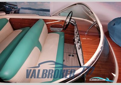 Riva Ariston Motorbåd 1959, med Chris Craft MCL motor, Italien