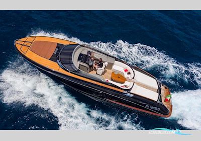 Riva Rama Sport 44 Motorbåd 2013, med MAN D2876LE423 R6-800 motor, Frankrig