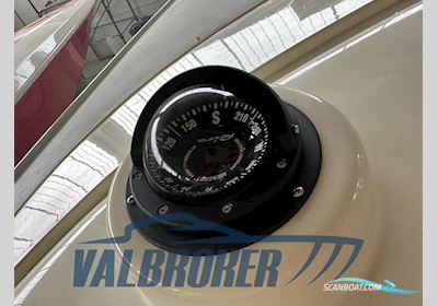 Riva SAINT TROPEZ Motorbåd 1981, med Thermoelectric Crusaider Marine 350 motor, Italien