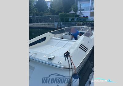 Riva Saint Tropez Motorbåd 1981, med Thermoelectric Thermo Electron 350 motor, Italien
