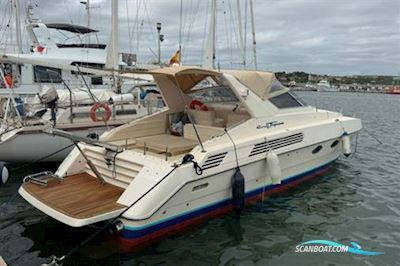 Riva Tropicana 43 Motorbåd 1989, med Twin Cummins V8 V903 425hp Inboard  Direct Drive Engines With 4 Blade Bronze Propellers motor, Spanien