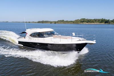 Riviera 4700 Sport Yacht Motorbåd 2007, med Caterpillar 575 pk. motor, Holland
