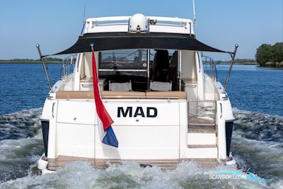 Riviera 4700 Sport Yacht Motorbåd 2007, med Caterpillar 575 pk. motor, Holland