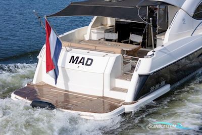 Riviera 4700 Sport Yacht Motorbåd 2007, med Caterpillar 575 pk. motor, Holland