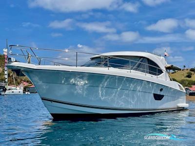 Riviera Marine 4400 SPORT YACHT Motorbåd 2008, med Volvo IPS 600 D6 435 KA motor, Frankrig