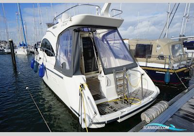 Rodman 30 Cruiser Flybridge Motorbåd 2004, med Volvo Penta motor, Holland