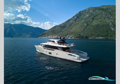 Sanlorenzo Motorbåd 2020, Holland