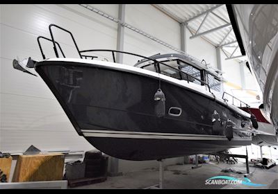 Sargo 31 Explorer Motorbåd 2018, Finland