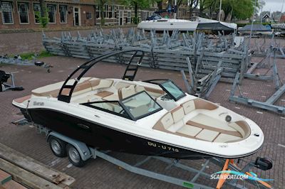 Sea Ray 210SPX Motorbåd 2018, med Mercruiser motor, Holland