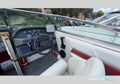 Sea Ray 220 Overnighter Motorbåd 1993, med Mercruiser motor, Sverige