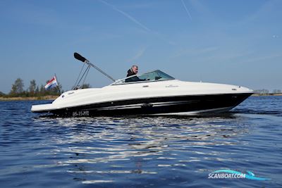 Sea Ray 220 Sundeck Motorbåd 2008, Holland