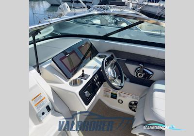 Sea Ray 250 Sun Sport Motorbåd 2023, med Mercruiser 6.2 MPI motor, Frankrig