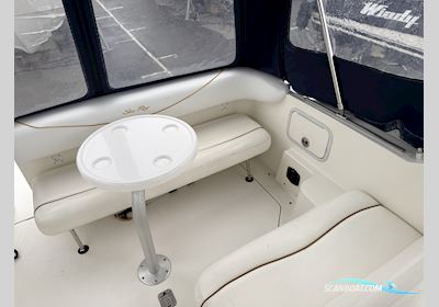 Sea Ray 275 Sundancer Motorbåd 2002, med Mercruiser motor, England