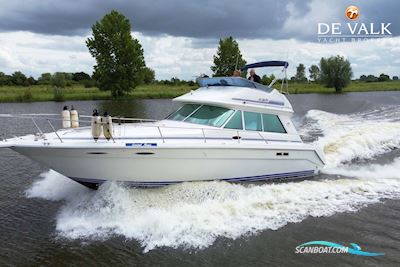 Sea Ray 370 Sedan Bridge Motorbåd 1991, med AM General motor, Holland