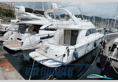 Sea Ray 480 Sedan Bridge Motorbåd 2001, med Caterpillar 3196 Dita motor, Italien