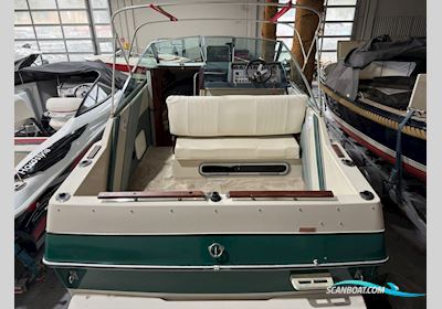 Sea Ray Seville Motorbåd 1988, med MerCruiser motor, Holland