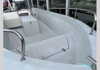 Sealine 530 Styrepultsbåd med 18 hk Mercury 2-takt - Anvisningssalg Motorbåd 2000, med Mercury motor, Danmark