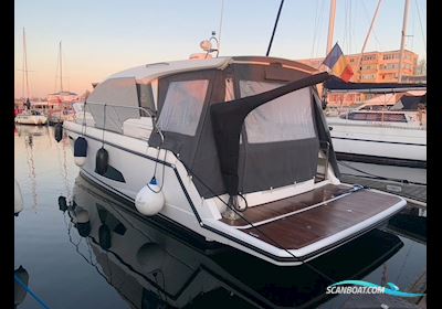 Sealine C330 Motorbåd 2018, med Volvo Penta motor, Ej oplyst