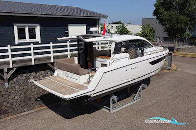 Sealine C330 Motorbåd 2016, med Volvo Penta motor, Holland