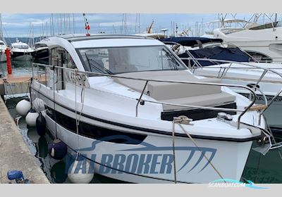 Sealine C335V Motorbåd 2021, med Suzuki BF motor, Italien