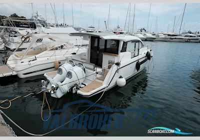 Sealine C335V Motorbåd 2021, med Suzuki BF motor, Italien