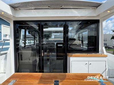 Sealine C390 Motorbåd 2024, med Volvo Penta D4 motor, Holland