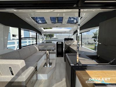 Sealine C390 Motorbåd 2024, med Volvo Penta D4 motor, Holland