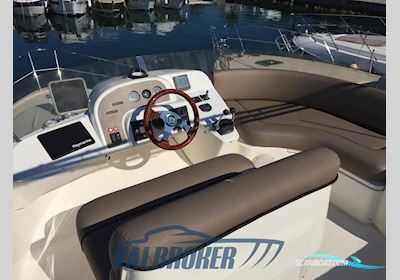 Sealine F 37 Motorbåd 2004, med Volvo Penta Kad 300 motor, Kroatien