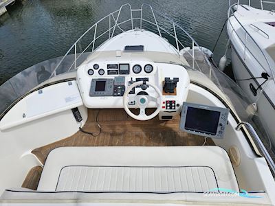 Sealine International F33 Motorbåd 1997, med Volvo Penta AD41P-A motor, England