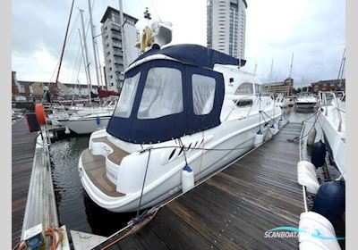 Sealine International F33 Motorbåd 2000, med Volvo Penta motor, England