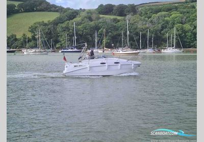 Sealine International S23 Sports Cruiser Motorbåd 2002, med Volvo KAD32 motor, England