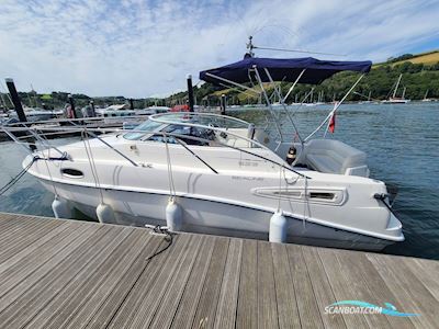 Sealine International S23 Sports Cruiser Motorbåd 2002, med Volvo KAD32 motor, England