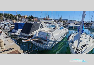 Sealine S 34 Motorbåd 2002, med Volvo Penta KAD 43 motor, Italien