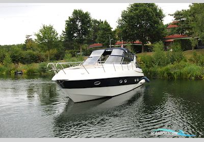 Sessa C42 Motorbåd 2006, med 2x Volvo Penta motor, Holland