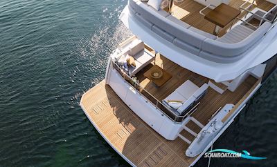 Sirena Yachts 48-118 Motorbåd 2025, med Engine Type, Depends
 motor, Danmark