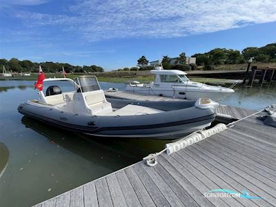 Stingher 800 GT Motorbåd 2006, med Mercury ME-275XL Verado motor, England