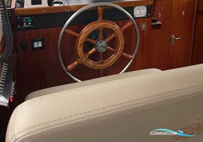 Storebro Royal Cruiser 34 Biscay Motorbåd 1982, med Tamd 40a motor, Sverige