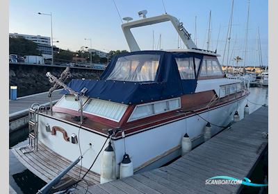 Storebro Royal Cruiser 34 Motorbåd 1977, med Volvo Penta TMD40A motor, Portugal