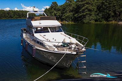 Storebro Royal Cruiser 36 Motorbåd 1988, med Volvo Penta Tamd 61 A (300 hp) x 2 motor, Finland